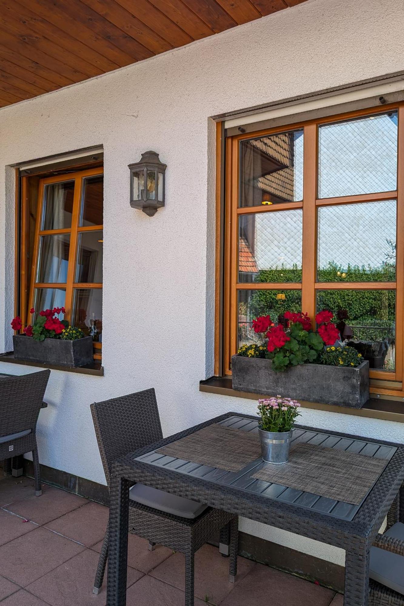 באד הרנאלב Hotel Restaurant Vinothek Lamm מראה חיצוני תמונה