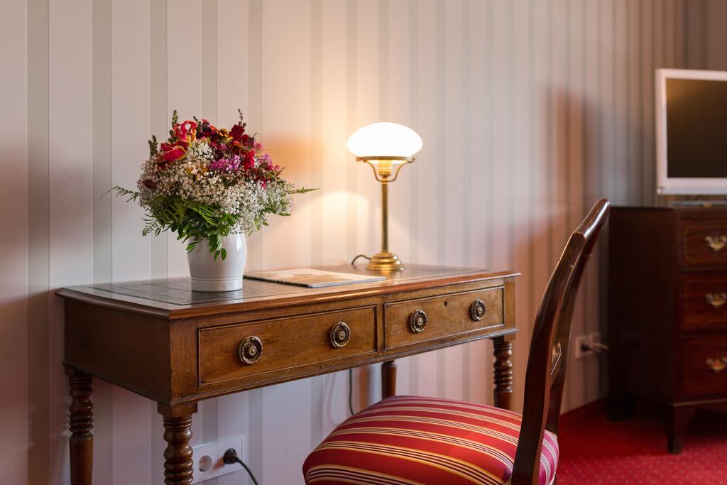 באד הרנאלב Hotel Restaurant Vinothek Lamm מראה חיצוני תמונה