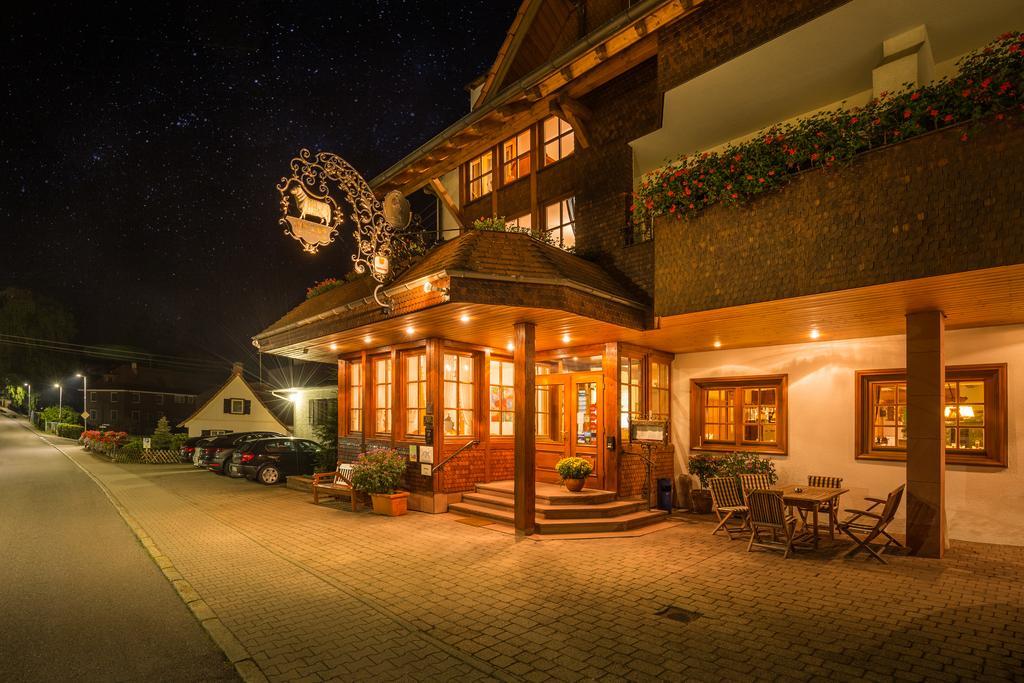 באד הרנאלב Hotel Restaurant Vinothek Lamm מראה חיצוני תמונה