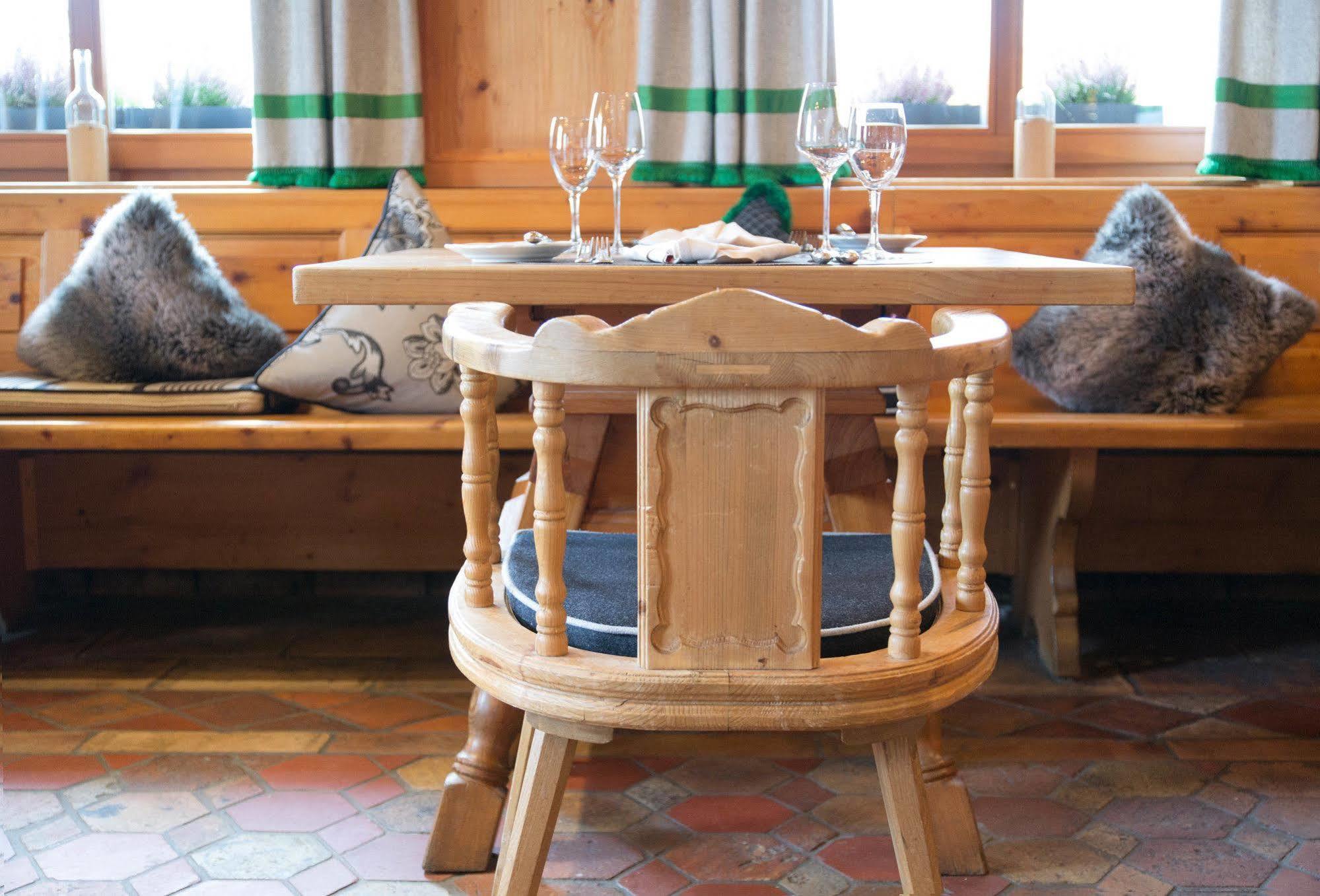 באד הרנאלב Hotel Restaurant Vinothek Lamm מראה חיצוני תמונה